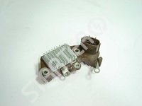 Voltage regulator alternator IAT  09570